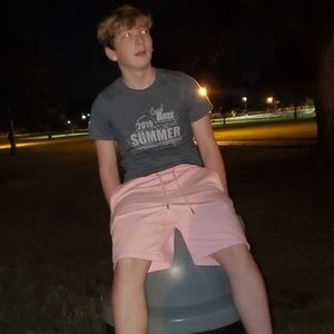 Meet your Posher, Eli